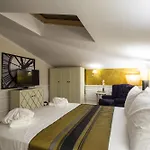 Peninsula Boutique Готель Констанца