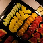 Peninsula Boutique Готель Констанца