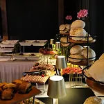 Peninsula Boutique Констанца