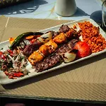 Peninsula Boutique Готель 4*