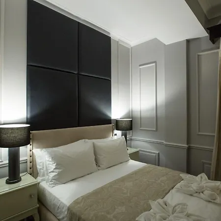 Отель Peninsula Boutique 4*