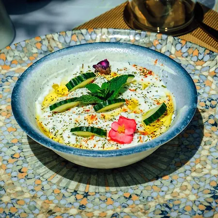 Peninsula Boutique 4*