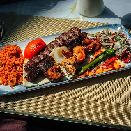 מלון Peninsula Boutique 4*