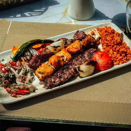 Peninsula Boutique Hotel 4*