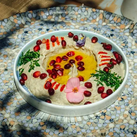 Peninsula Boutique קונסטנצה