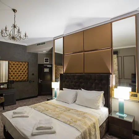 Peninsula Boutique 4* קונסטנצה