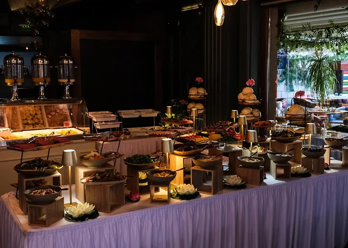 Отель Peninsula Boutique Констанца