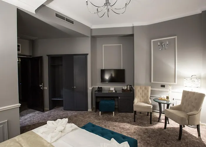 Hotel Peninsula Boutique 4*